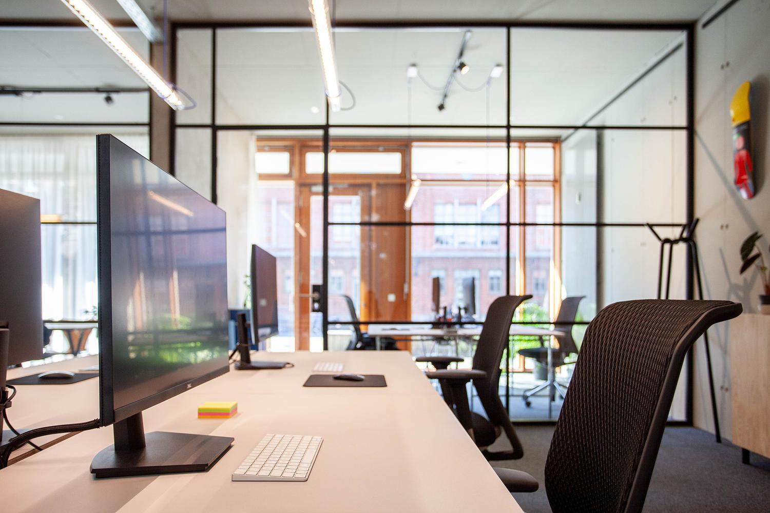 PRINZTRAEGER_Simon_Paul_Office_06.jpg
